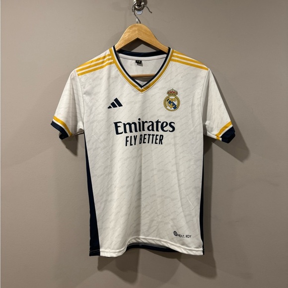 Real Madrid Jersey Home Football Soccer Jersey - Picture 1 of 8